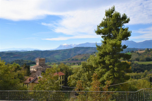 Appartamento in vendita a Sant'Angelo in Pontano