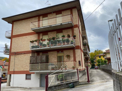 Appartamento in Vendita a Roccafluvione