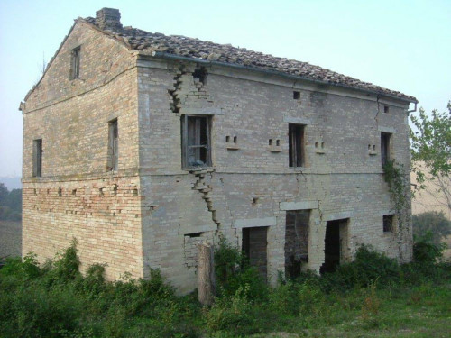 farmhouse for sale in Rapagnano