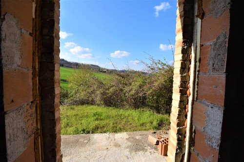 farmhouse for sale in Rapagnano