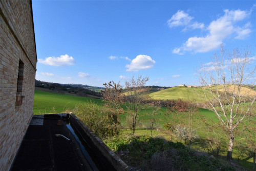 farmhouse for sale in Rapagnano