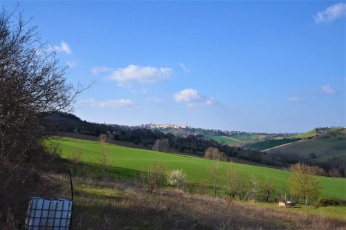 farmhouse for sale in Rapagnano