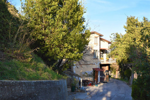 Casa singola in vendita a Montelparo