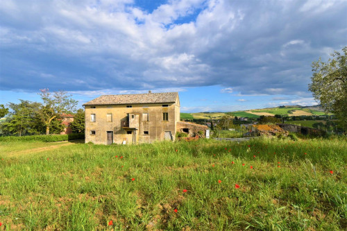 farmhouse for sale in Sant'Elpidio a Mare