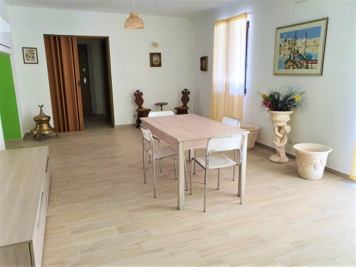 farmhouse for rent in Montedinove