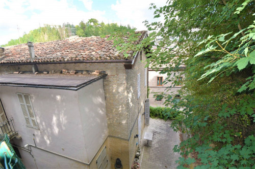 townhouse for sale in Amandola