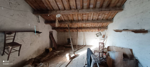 Casa colonica in vendita a San Ginesio