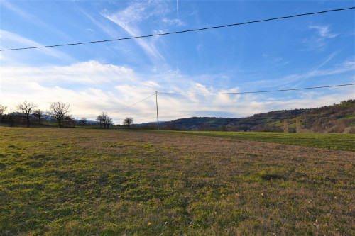 Casa cielo-terra in vendita a Sarnano