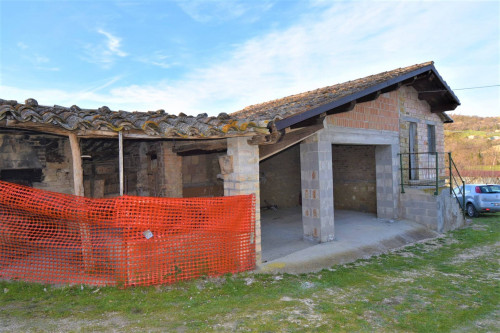 Casa cielo-terra in vendita a Sarnano