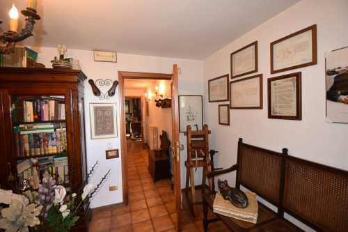 Villa for sale in Amandola