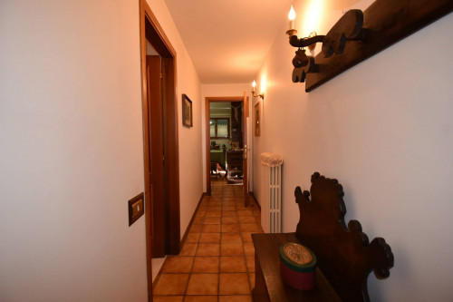 Villa for sale in Amandola