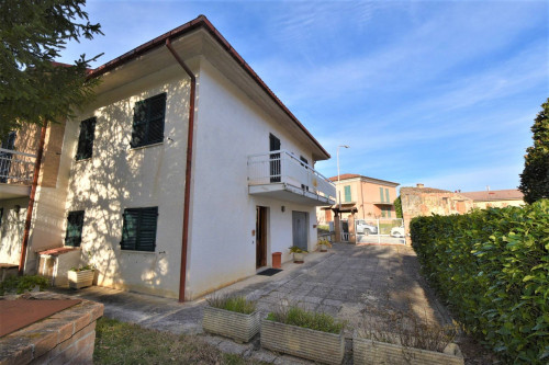 Villa in vendita a Amandola