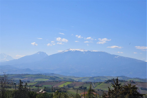 Villa in vendita a Offida (AP)