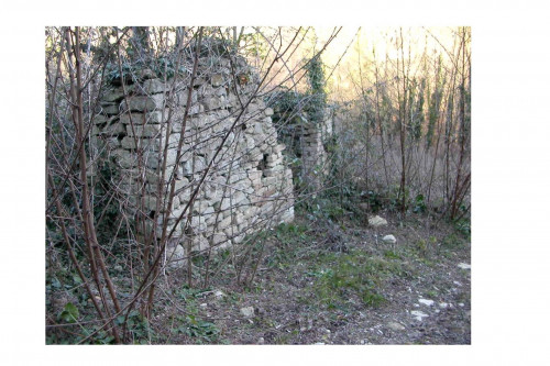 farmhouse to restore for sale in Montefalcone Appennino