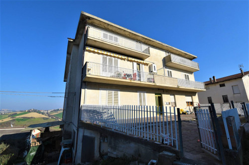 Appartamento in vendita a Monte San Pietrangeli
