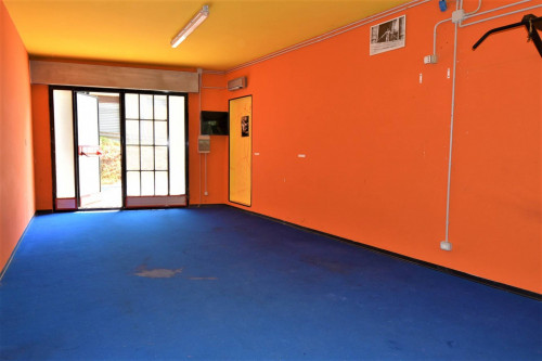 Box o garage in affitto a Amandola