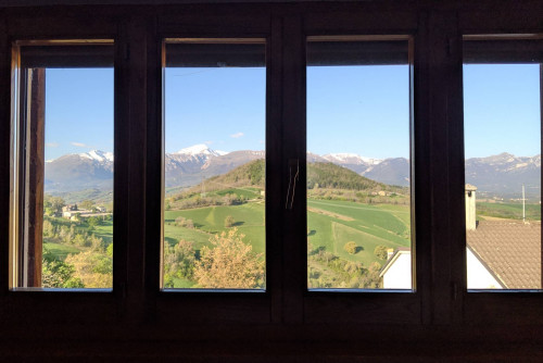 Casa cielo-terra in vendita a Monte San Martino