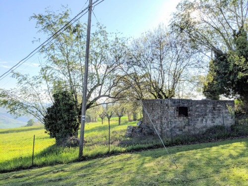 Casa indipendente in vendita a Monte San Martino (MC)