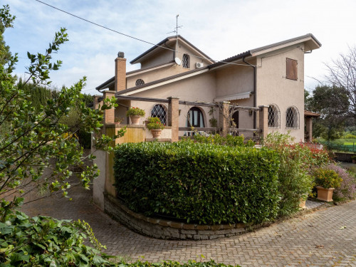 Villa in Vendita a Civitanova Marche