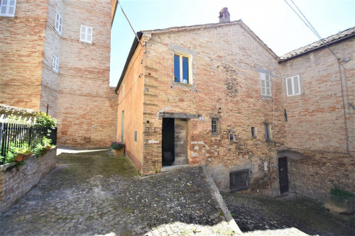 townhouse for sale in Falerone