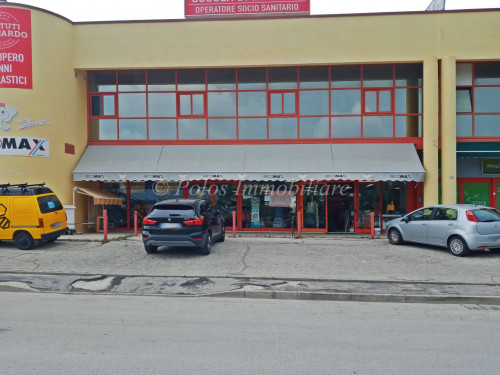 Locale commerciale in Vendita a Porto Sant'Elpidio