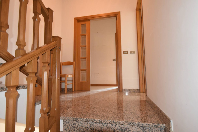 detached House for sale in Penna San Giovanni