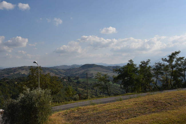 Casa singola in vendita a Penna San Giovanni