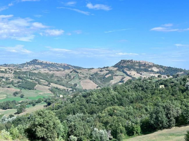 Casa colonica in vendita a Smerillo