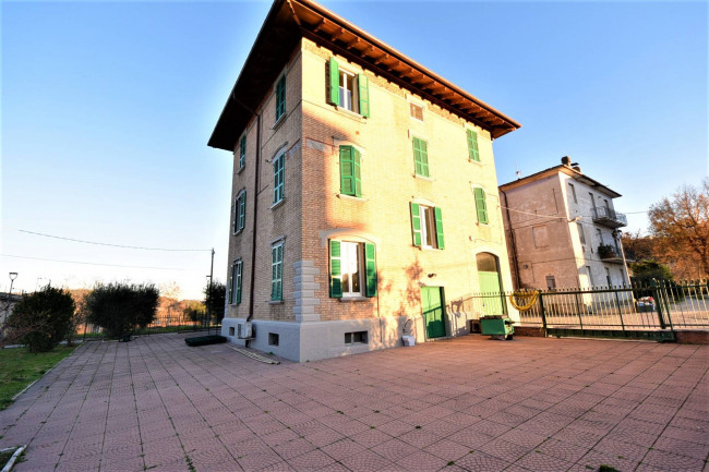 Villa in vendita a Santa Vittoria in Matenano
