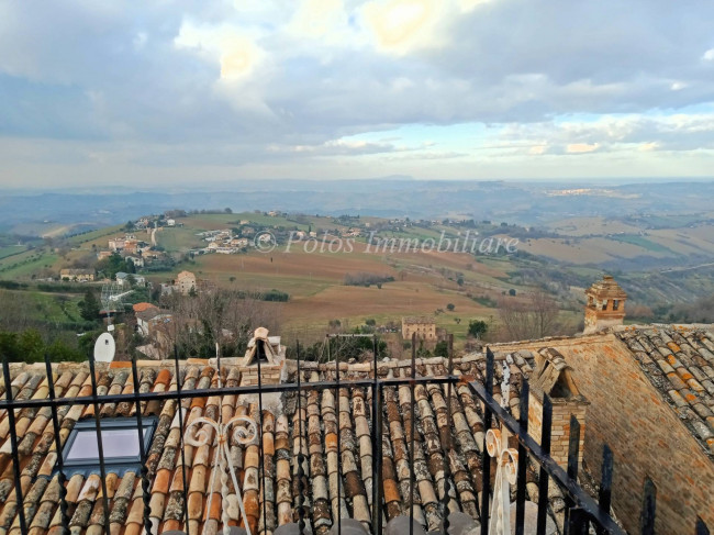 Casa cielo-terra in vendita a Monterubbiano