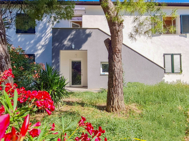 Villa in vendita a Potenza Picena (MC)