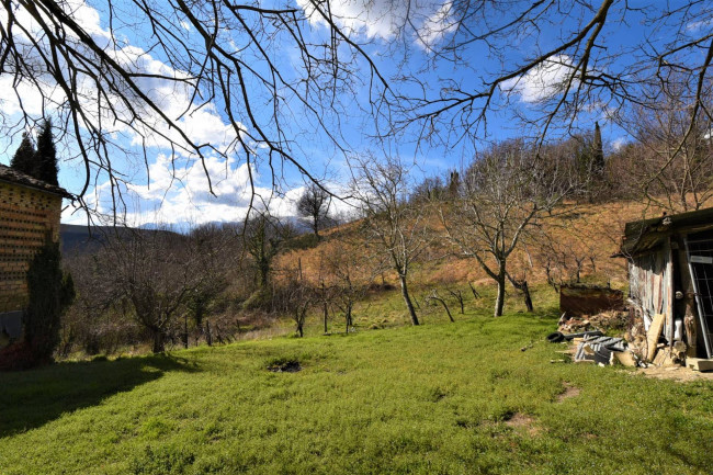 Casale in vendita a Sarnano