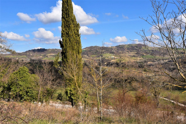 Casale in vendita a Sarnano