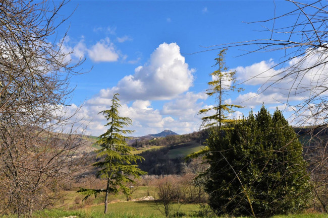 Casale in vendita a Sarnano