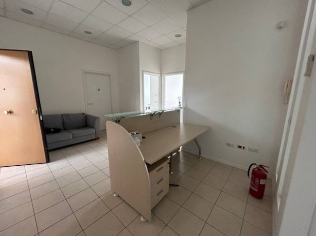 Ufficio in vendita a Civitanova Marche