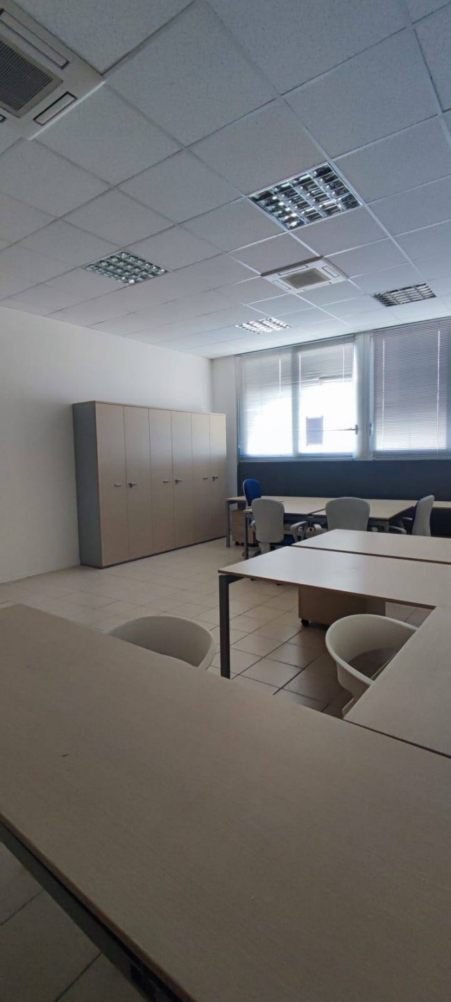 Ufficio in vendita a Civitanova Marche