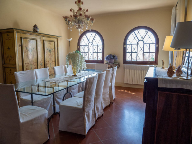 Villa in vendita a Civitanova Marche