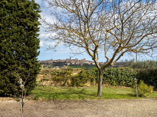 Villa in vendita a Civitanova Marche