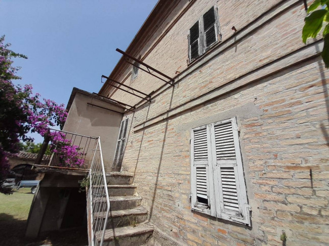 Casa colonica in vendita a Sant'Elpidio a Mare