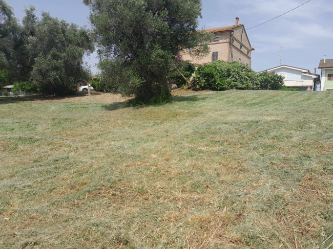Casa colonica in vendita a Sant'Elpidio a Mare