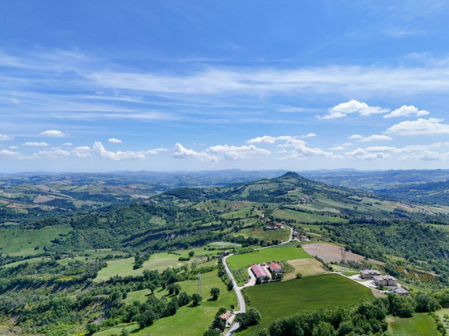 Villetta bifamiliare in vendita a Gualdo