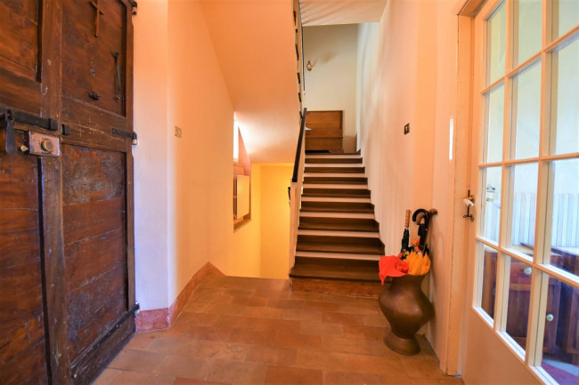 townhouse for sale in Amandola