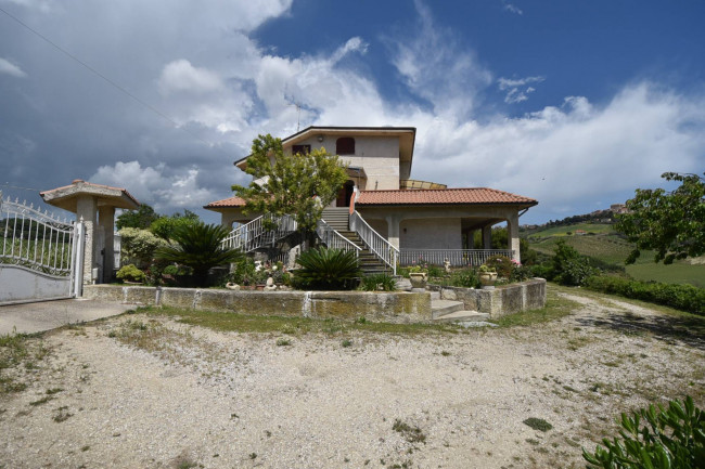 Villa in vendita a Monteprandone