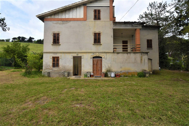 Casa singola in vendita a Penna San Giovanni