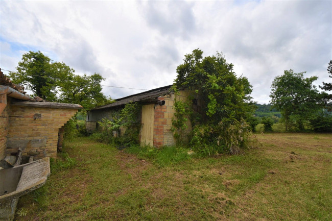 Casa singola in vendita a Penna San Giovanni