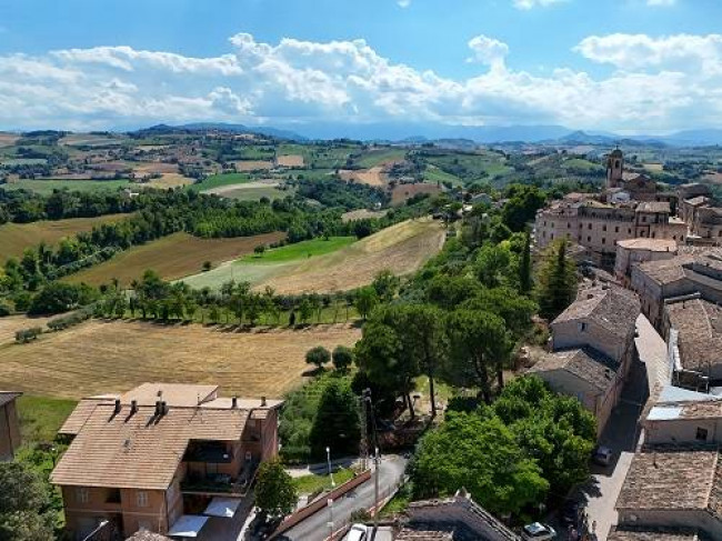 Appartamento in vendita a Monsampietro Morico