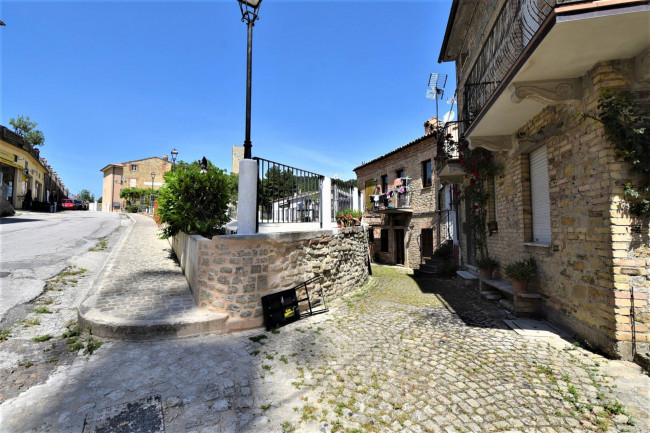 Apartment for sale in Montefalcone Appennino