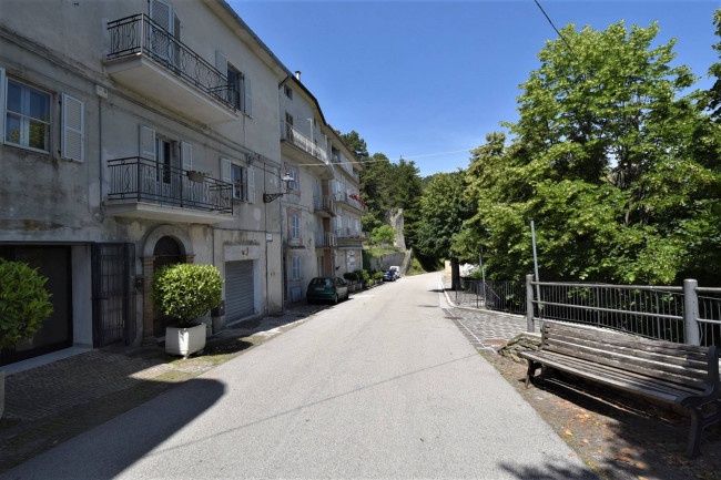 Apartment for sale in Montefalcone Appennino