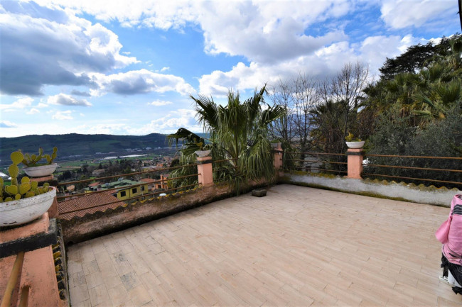 family villa for sale in Colli del Tronto