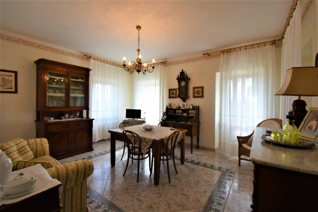 family villa for sale in Colli del Tronto